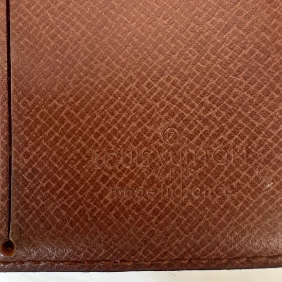 Authentic Louis Vuitton Brown and Tan Monogram Wallet - Picture 9 of 9